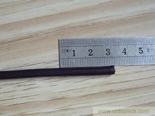 最簡單使用的天線&mdash;&mdash;罐頭天線，可做正饋大鍋饋源！ 