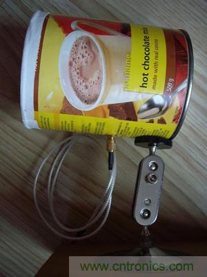 最簡單使用的天線&mdash;&mdash;罐頭天線，可做正饋大鍋饋源！ 