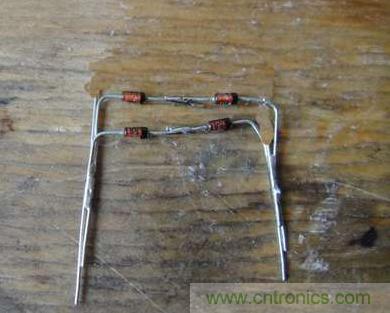 想減少電費(fèi)嗎？DIY一個(gè)迷你風(fēng)力發(fā)電機(jī)吧