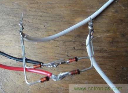 想減少電費(fèi)嗎？DIY一個(gè)迷你風(fēng)力發(fā)電機(jī)吧