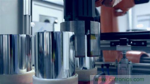 顛覆傳統設計,蘋果全新Mac Pro生產線探秘