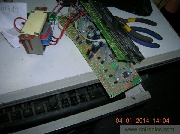 巧奪天工！大神利用山寨功放為高性價比逆變器&ldquo;穿新衣&rdquo;