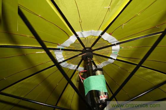 創意DIY！送女朋友的絕妙禮物，LED星光傘！