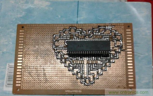 三八節將至！DIY心形LED流水燈！你們懂的~