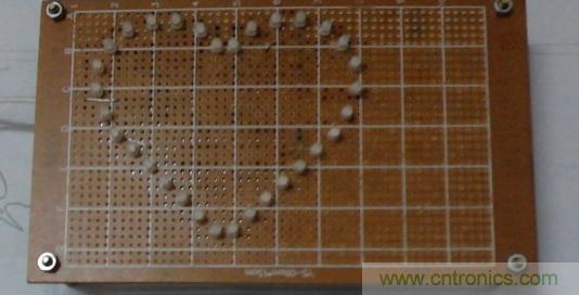 三八節將至！DIY心形LED流水燈！你們懂的~