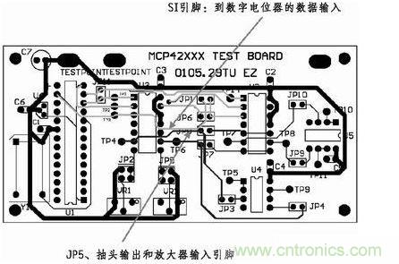 這是對(duì)圖2所示電路的第一次布線嘗試。此配置在模擬線路上產(chǎn)生不規(guī)律的噪聲，這是因?yàn)樵谔囟〝?shù)字走線上的數(shù)據(jù)輸入碼隨著數(shù)字電位器的編程需求而改變。