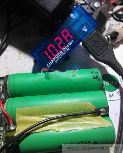 一拆便知！移動電源充電電流如何改造？