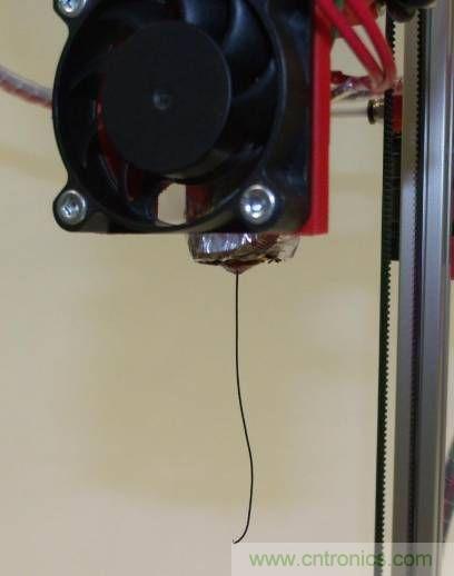 變廢為寶，看老式DVD如何改造成3D打印機(jī)？