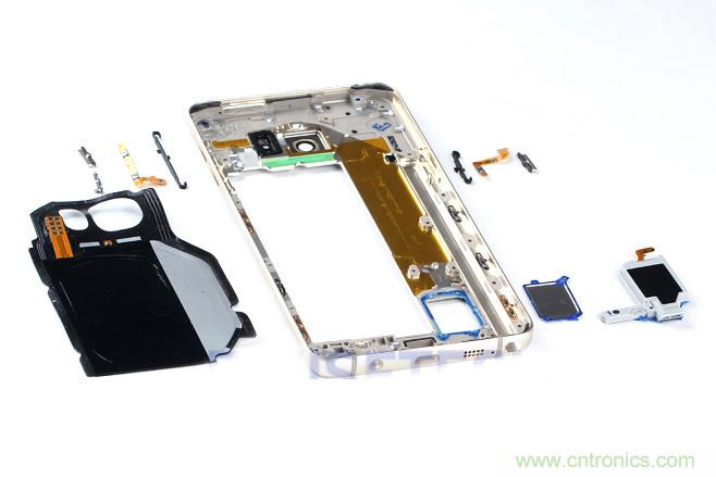 Galaxy Note5拆解，與S系列差距日漸模糊
