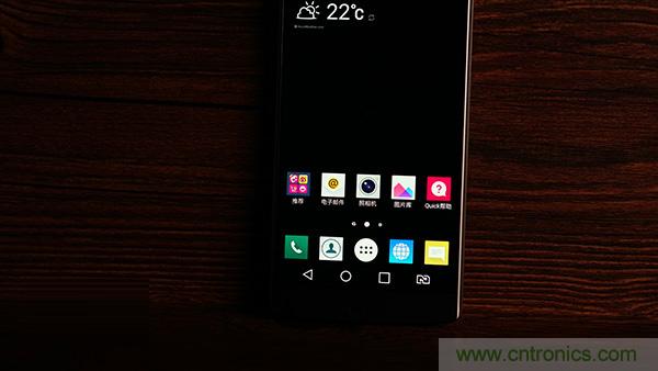 業界良心 LG V10 評測:剛毅、冷峻，不失人性化