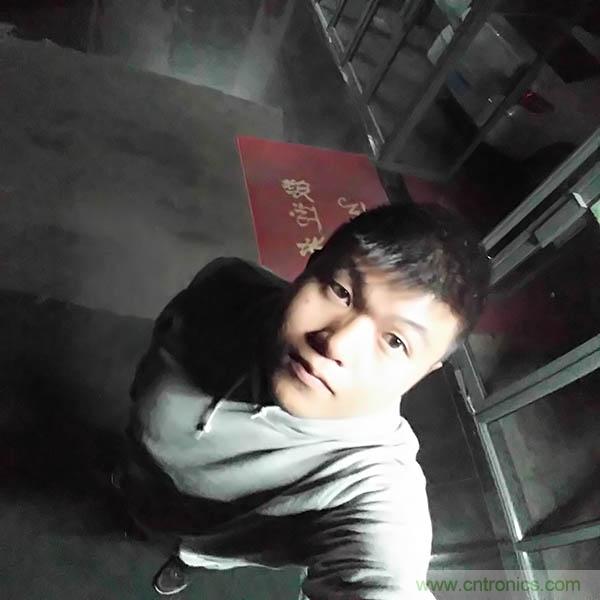 業界良心 LG V10 評測:剛毅、冷峻，不失人性化