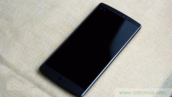 業界良心 LG V10 評測:剛毅、冷峻，不失人性化