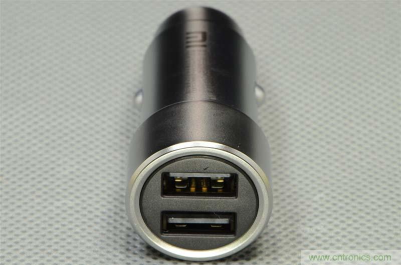小米車載充電器拆解評測：49元能讓這枚&ldquo;子彈&rdquo;飛多遠(yuǎn)？