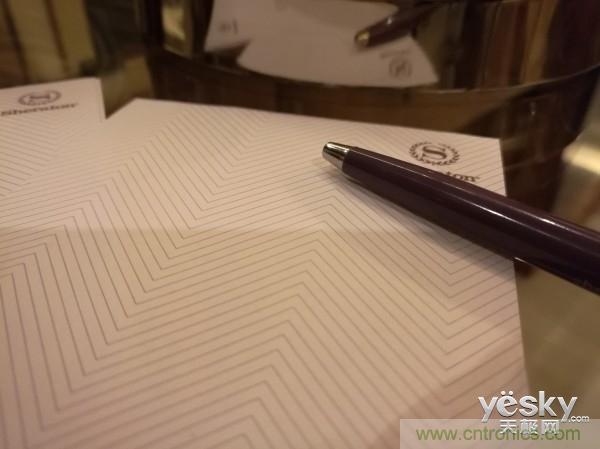 新旗艦Mate 8全評測：橫空出世！能否延續(xù)一機(jī)難求？