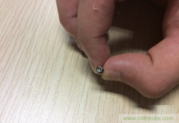 真飛機拆不著，那就來拆拆無人機&ldquo;鼻祖&rdquo;大疆吧！