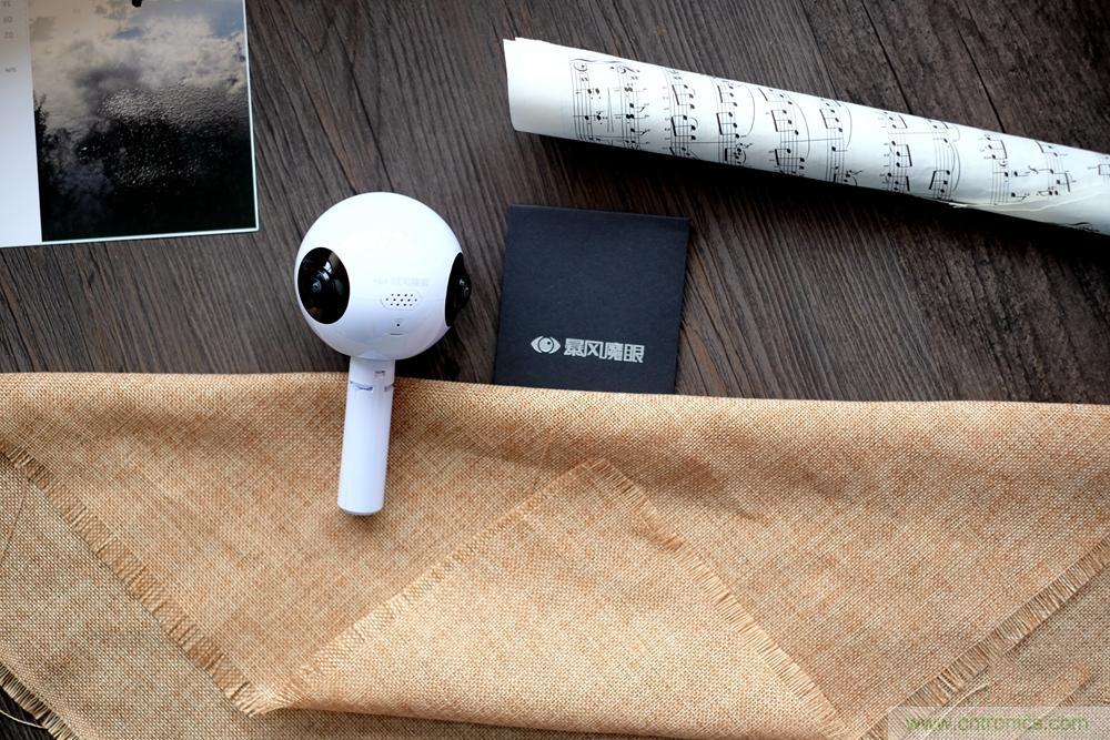 造型神似BB8，讓照片翻滾起來&mdash;&mdash;暴風魔眼