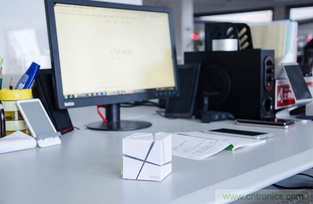 洛斐創意藍牙音箱，光與建筑點綴生活