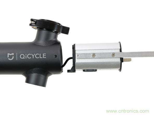 從電池到傳感器，完整拆解小米智能自行車