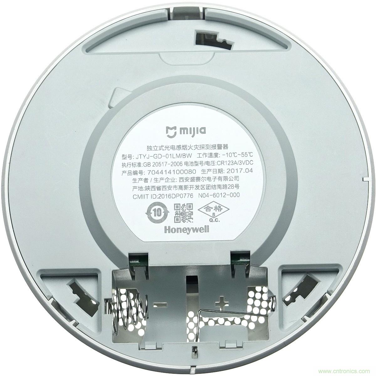 小米煙霧報警器拆解：一顆電池可用五年是如何做到的？