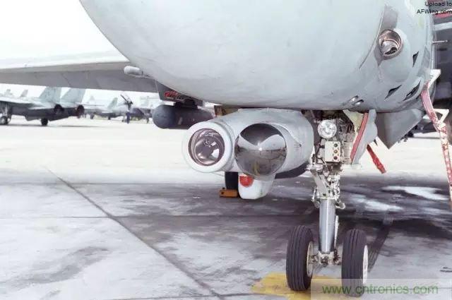 紅外傳感器工作原理、種類、特點以及應用詳解