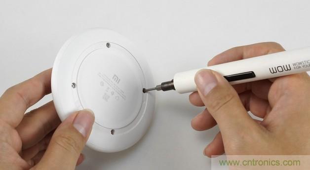 拆解對比:系出同門,小米、紫米無線充電器的差別有多大?