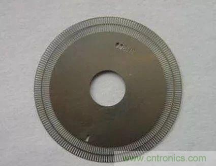 如何用PLC控制實現編碼器的定位功能？