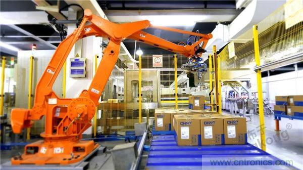 正泰昆侖 | 續寫榮耀，領馭未來