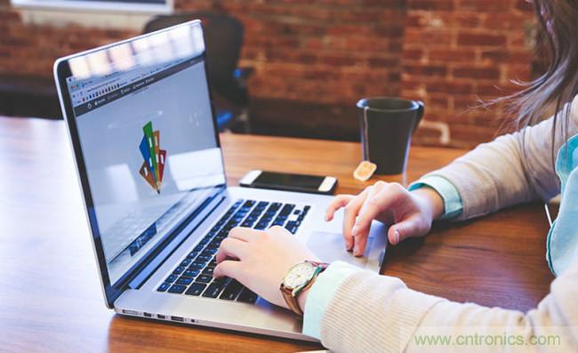 打卡&ldquo;未來工作&rdquo;，VDI存儲(chǔ)當(dāng)然是全閃存