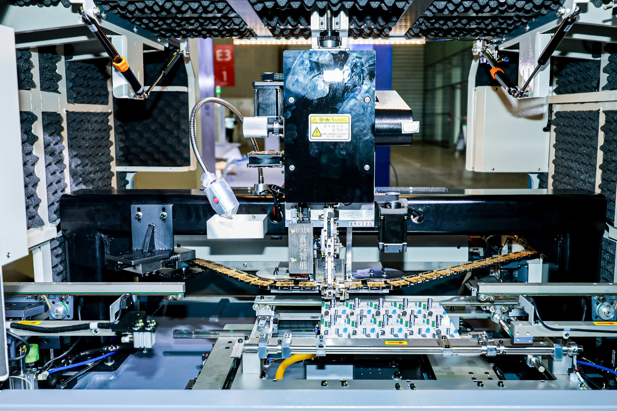 第104屆中國電子展震撼開幕，助推產業深度融合發展